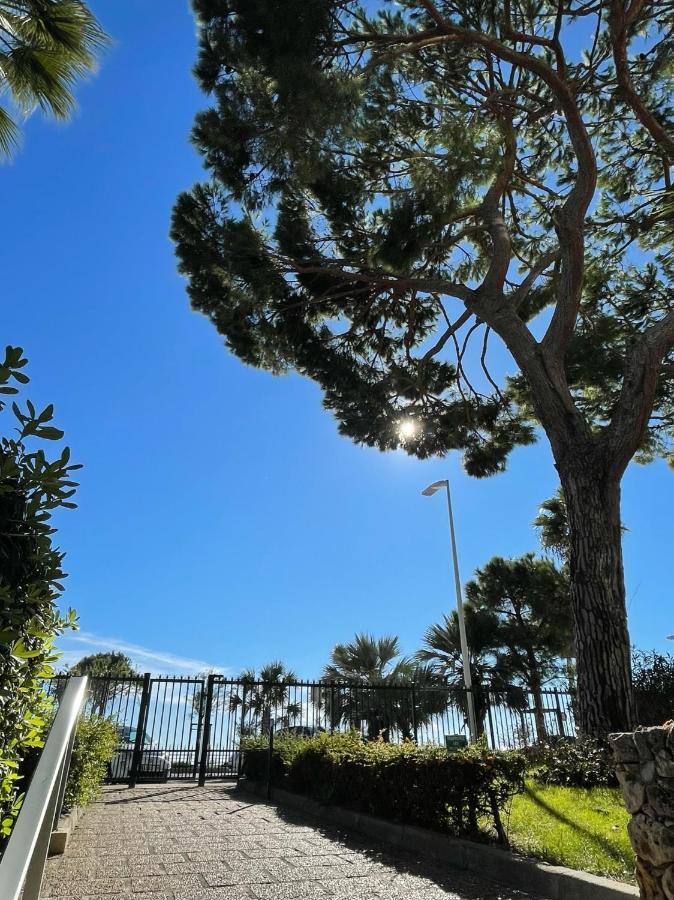 Vacances Paradisiaques, Plage Cannes Boccacabana, Studio Экстерьер фото